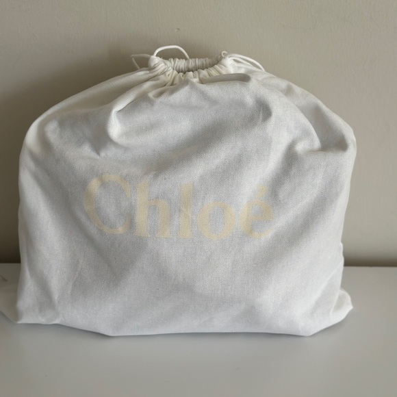 Chloe Caramel Leather Tote Bag - Picture 12 of 13